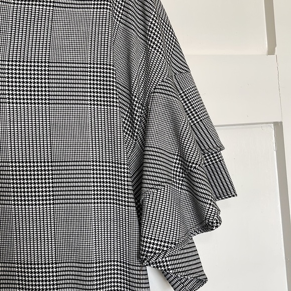 Worthington Dress - Picture 3 of 4